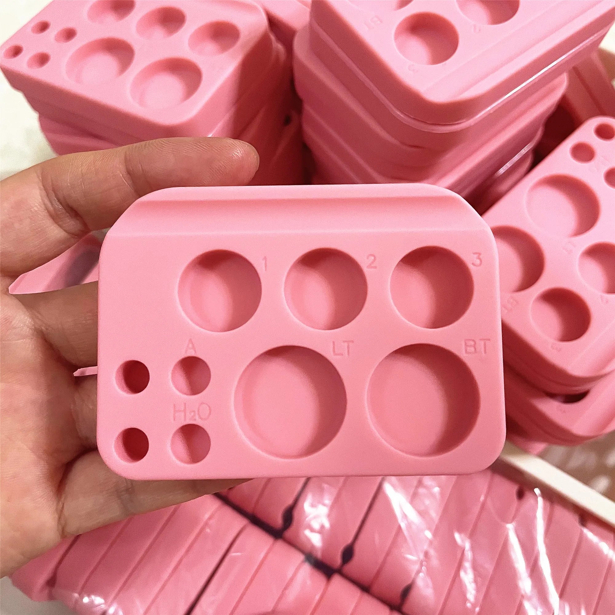 Multifunctional Lash Lift and Tint Pallet Reuse Eyelash Perm Tool Customized Lash Lift Pallet