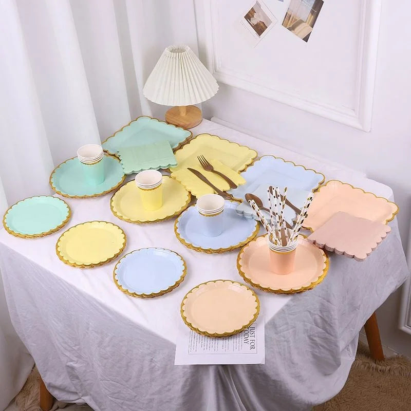 Wholesale Disposable Cake Plates Different Color Lace Birthday Cake Paper Plate Children Loved Cake Tools