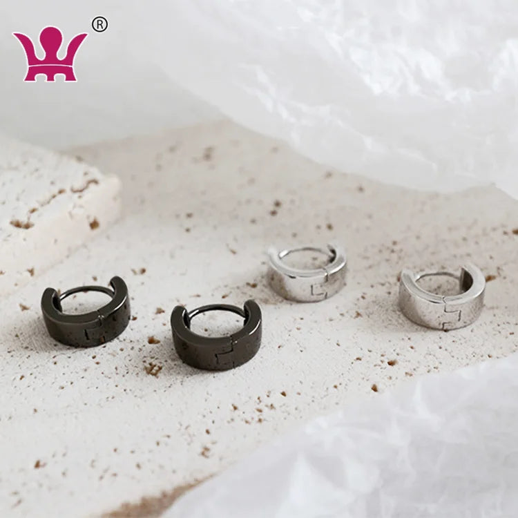 EB1056 Authentic 925 Sterling Silver Small Huggie Hoop Earrings Trendy Black and Silver Color for Party or Gift for Women