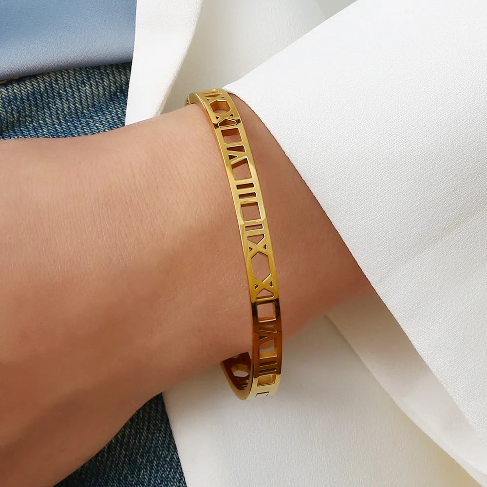 Hot Sale Waterproof Stainless Steel 18K Gold Plated Bangles Hollow Geometric Hexagon Bangles s