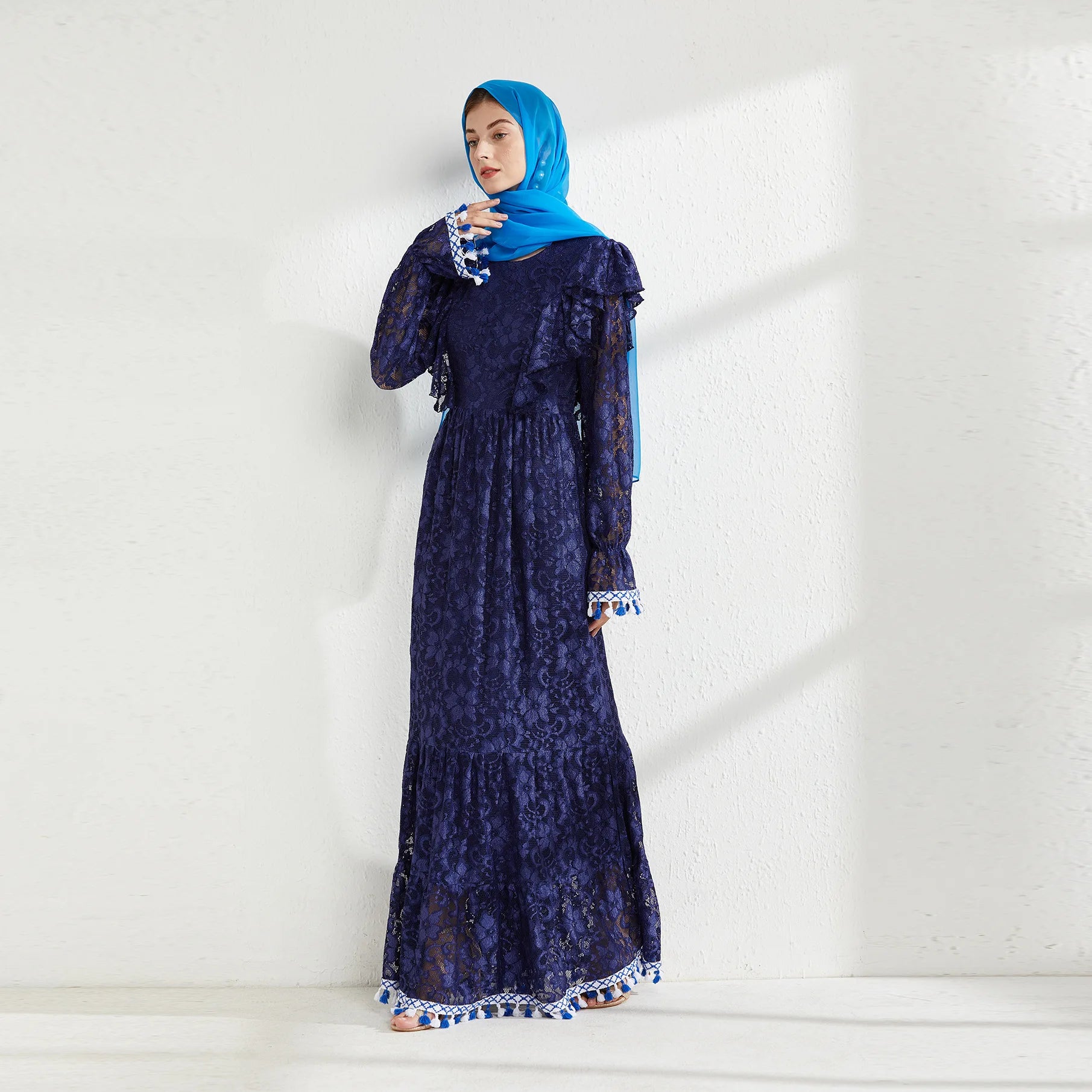 2023 Newest Hot Modest French Long Dresses Abaya Lace Printed Elegant Long Solid Color Straight Silhouette for Muslim Women