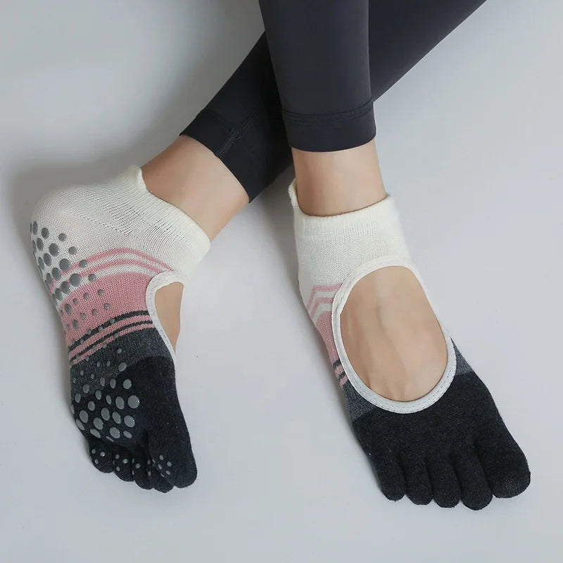 Custom Grip Non-Slip Cotton Women Pilates Yoga Socks With Your Own Logo