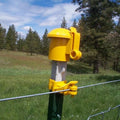 PE Yellow Star Picket Fence Post with Safety Cap for Outdoor Fencing Trellis & Gates