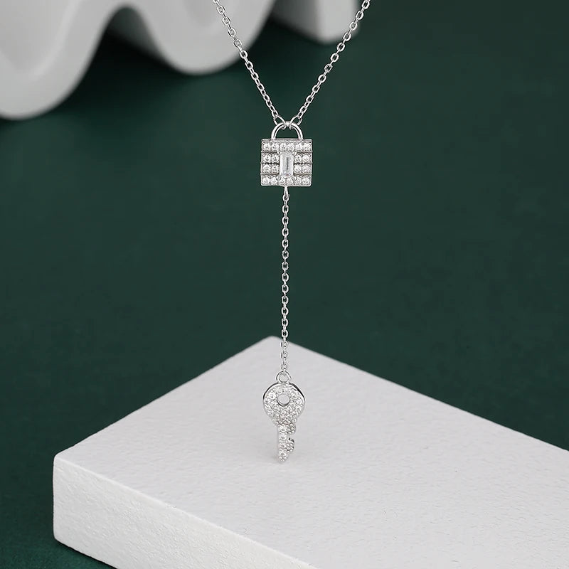 Hot Sale Ladies Light Luxury Jewelry 925 Sterling Silver Tassel Lock and Key Necklace  14k Gold Lock Necklace