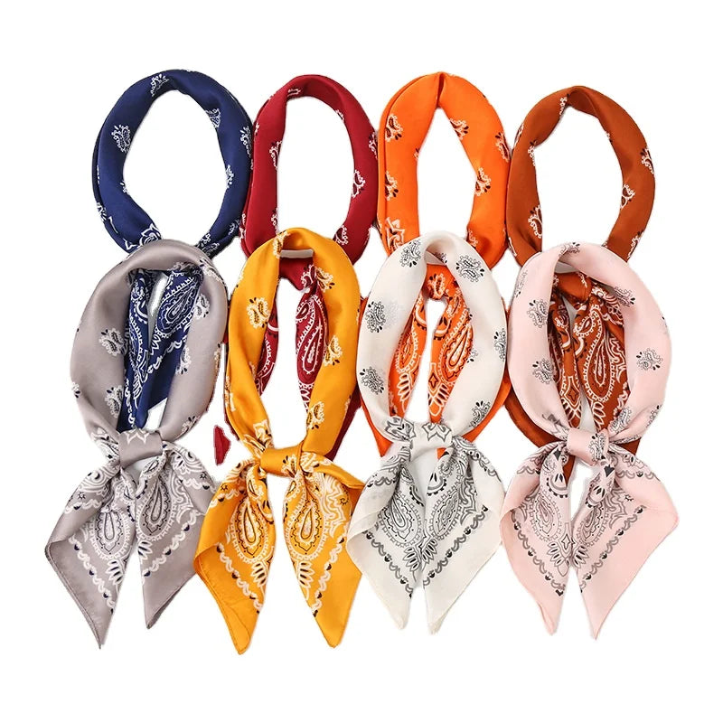 Wholesale Custom 27*27inch Soft Silk Satin Bandanas Ladies Paisley Prints Women's Silk-Like Scarf for Beach Wear