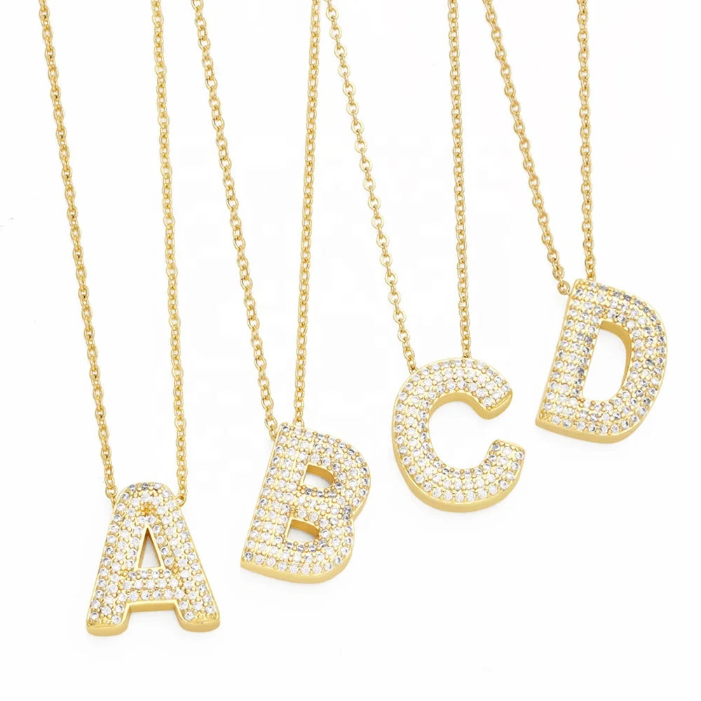 Wholesale Fashion Jewelry Necklace 18K Gold Plated Brass Letter Necklace Diamond Zircon 26 Letter Pendant Necklace for Women