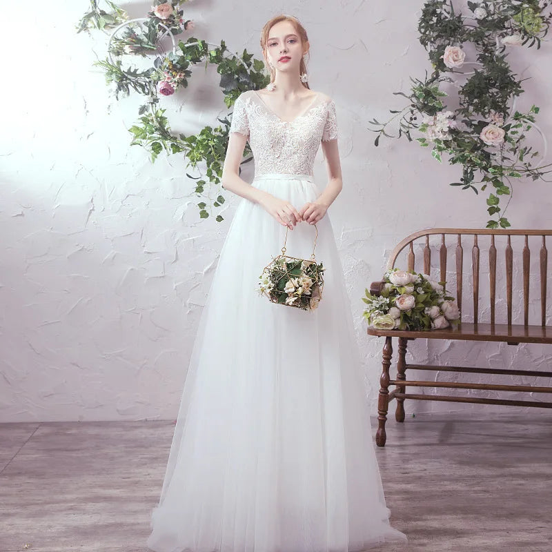 2026 Elegant Simple French Light Wedding Dress Small Trailing Bridal Mori Empire Silhouette with Lace Decoration