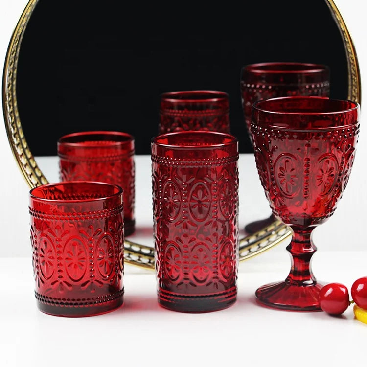 Jesenbol Colored Wine Glasses Goblet Vintage Glass 301-400ml Capacity Contemporary Design Eco-Friendly Christmas Red Color