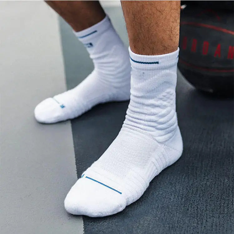 High Elastic Custom Logo Cotton Thick Terry Sports Socks Athletic Basketball Socks Men