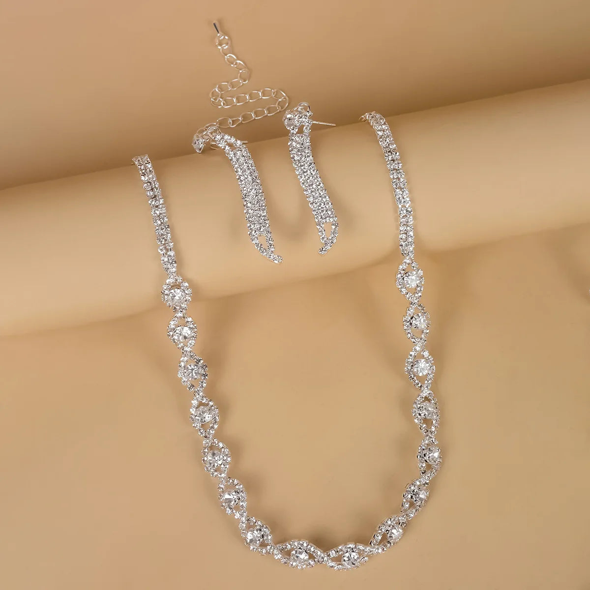 Crystal Jewelry Sets Women and Bridal Fashion Eyes Shape Silver Color Austrian Rhinestones Necklaces Earrings Bridal Accessories