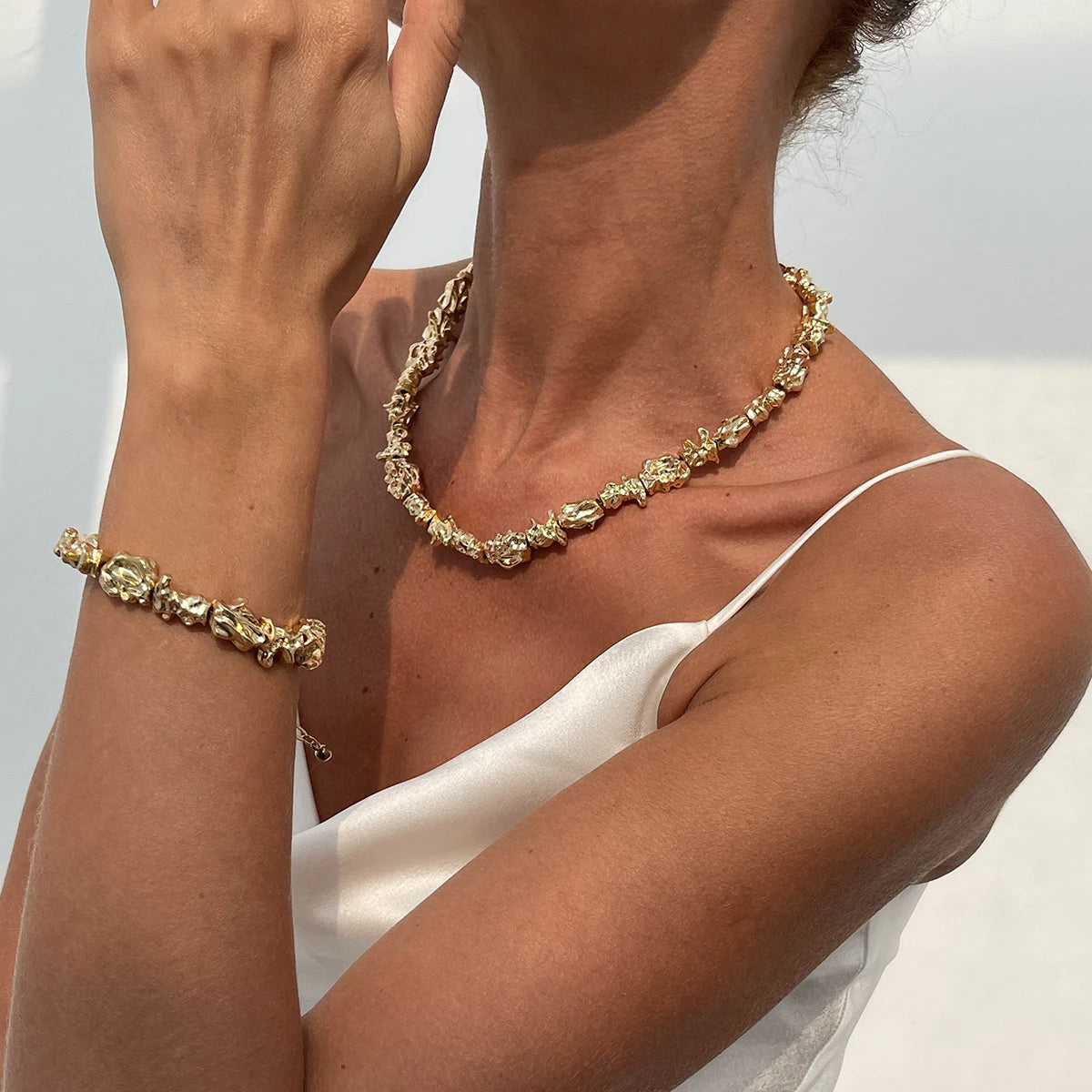Designer Geometric Heterotypic Irregular Necklace Bracelet Set for Women Trendy Ladies Daily Chokers Fashion Jewelry Accessories