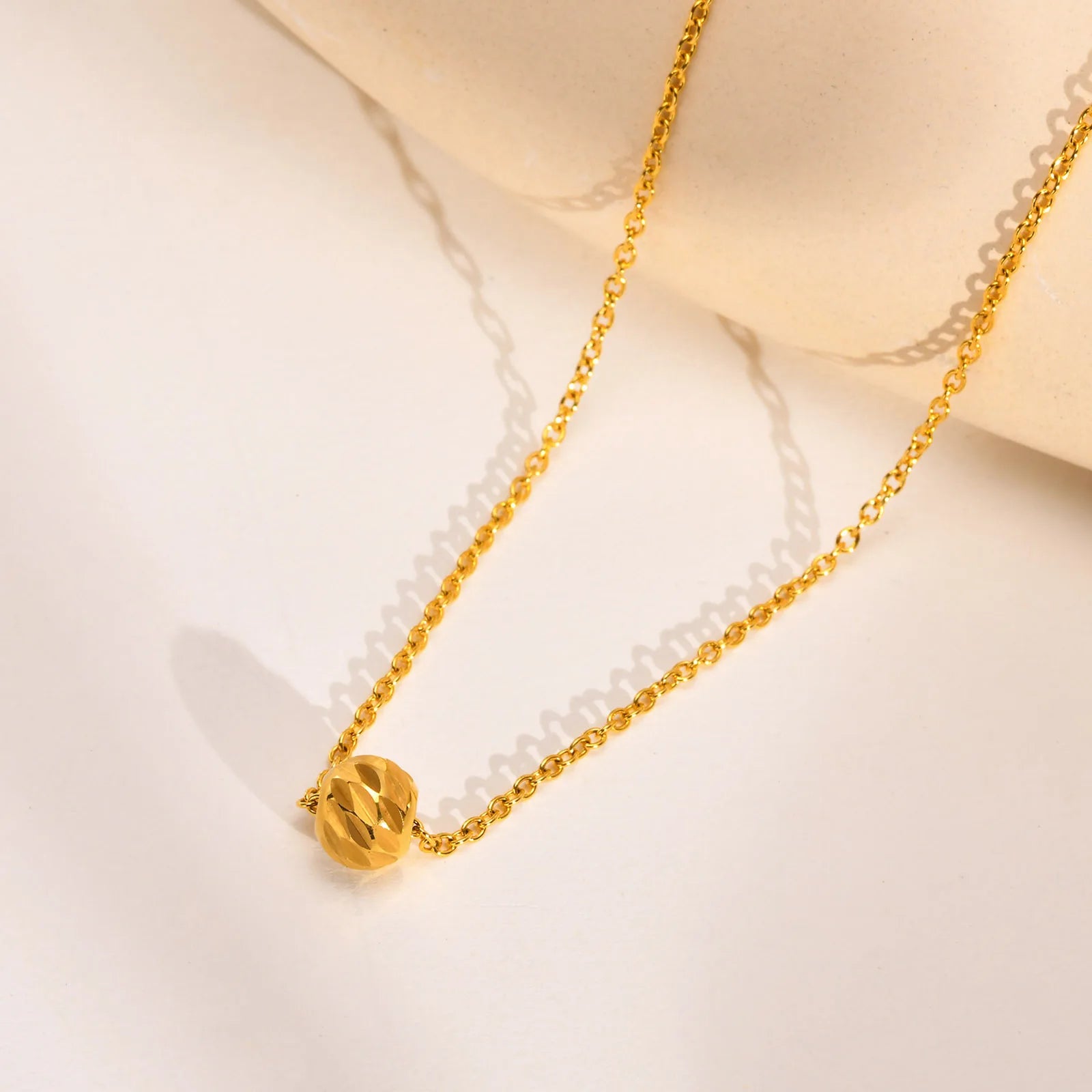 Fashion Jewelry Necklaces Texture Single Bead Minimal Grain Necklace 18K Gold Plated Stainless Steel Gold Ball Pendant Necklace
