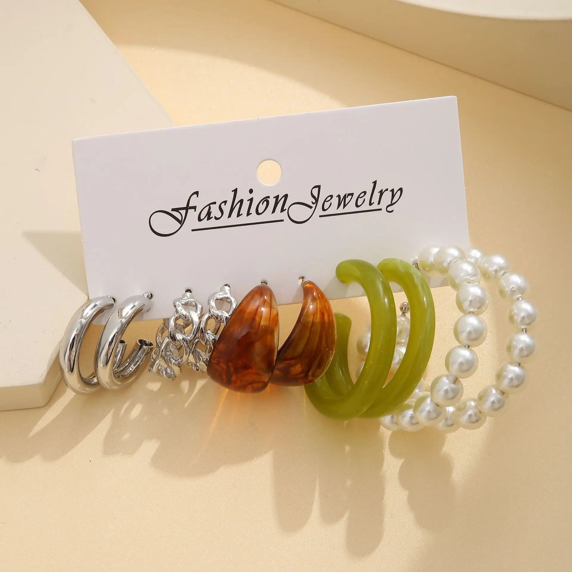 2025 New Arrival Fashion Jewelry 5 Pair/Set Acetic Acid Earrings European Retro Chain c Shaped Acrylic Hoop Earrings Sets