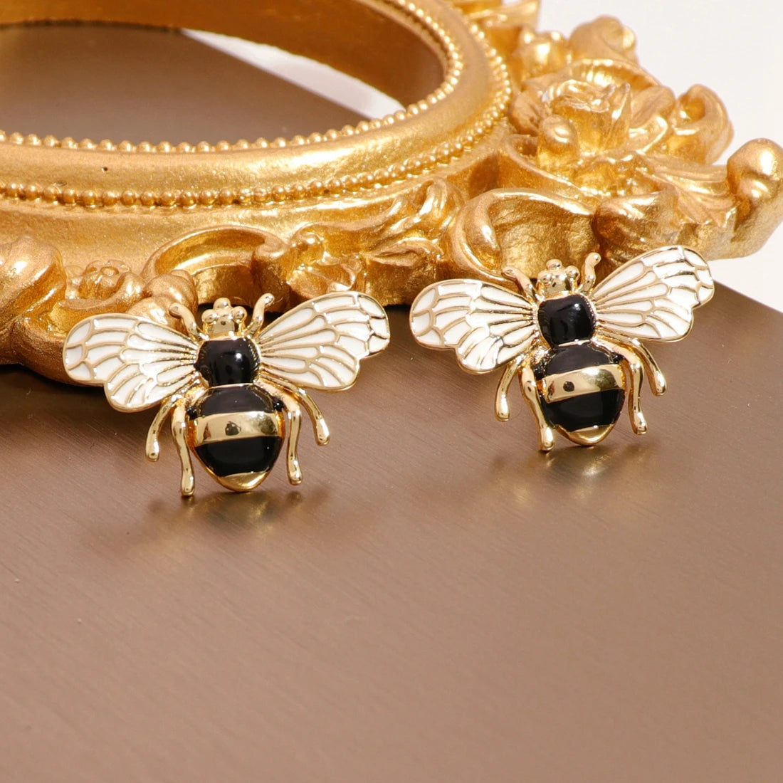 Fashion Simple Cuff Minimalist Stainless Steel Jewelry 18k Gold Plated Popular Stud Clover Earrings Animal Lady Gift