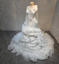 Customized New Style Luxury Elegant Ruffled Long Train Beaded Lace Mermaid Wedding Dresses