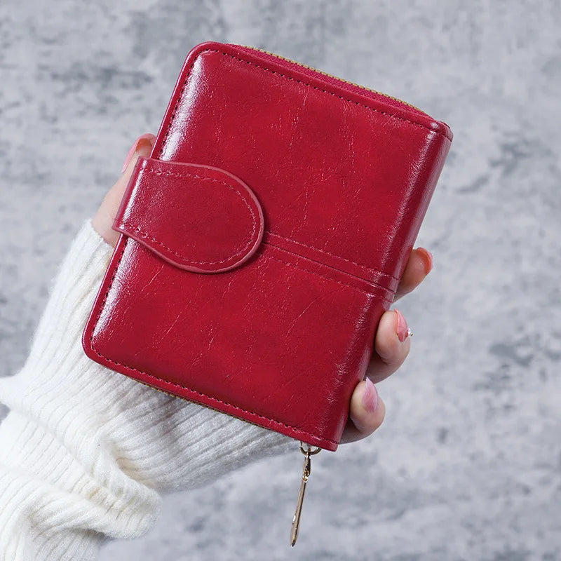 2025 Women's Retro Cross-Border Short Oil Wax Leather Wallet with Zipper Closure Small Coin Purse Buckle Bag