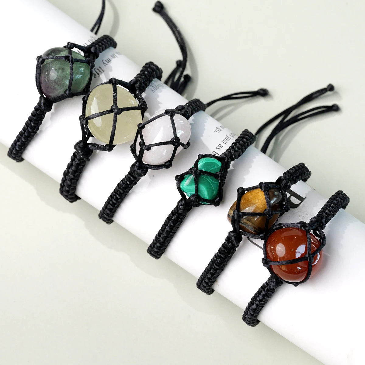Wholesale Natural Healing Energy Crystal Crafts Crystal Tumble Hand Woven Bracelet Jewelry Gifts