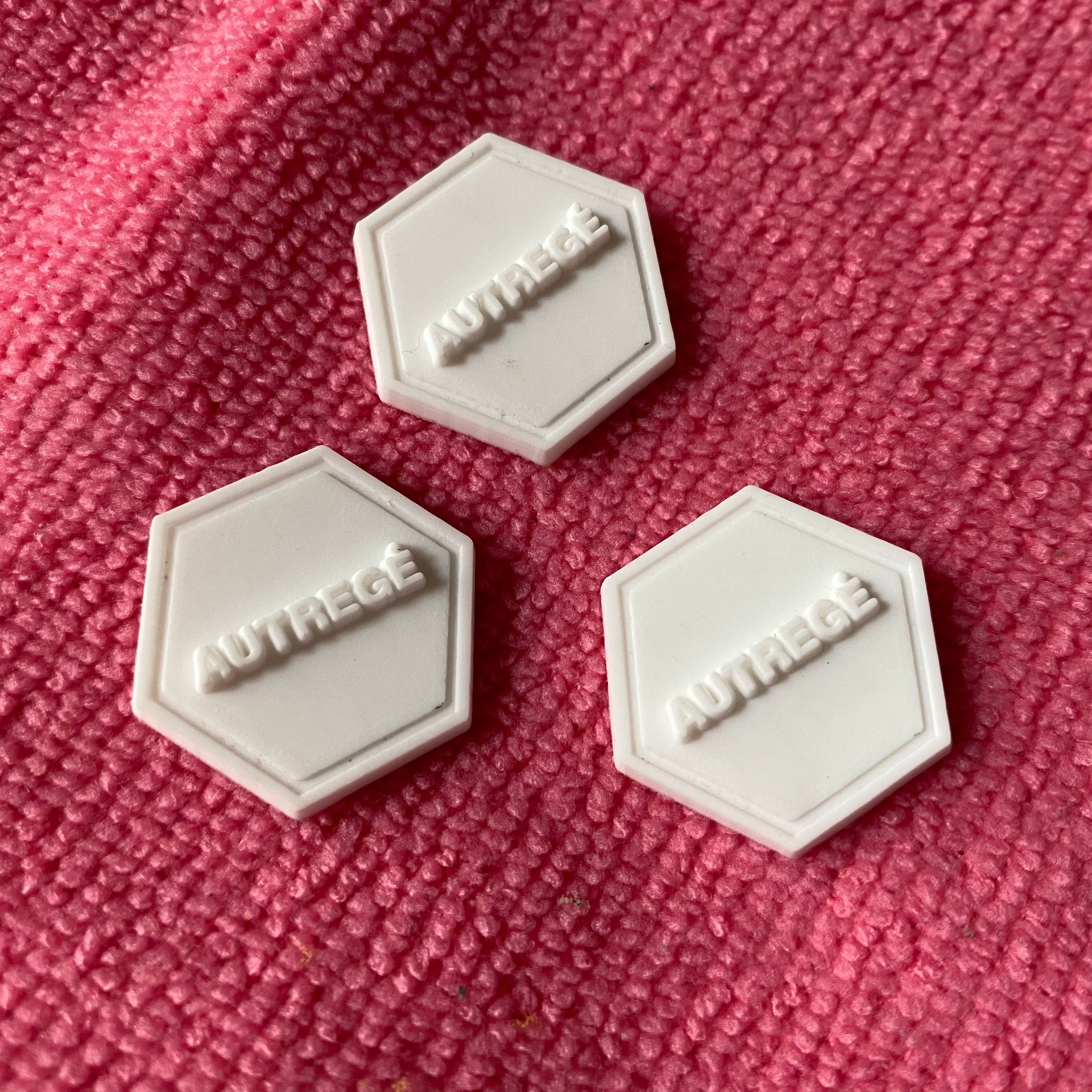 High Embossed logo Stitching PVC Rubber Labelrecycled Pure White Soft Plastic Rubber Tags for Slipper