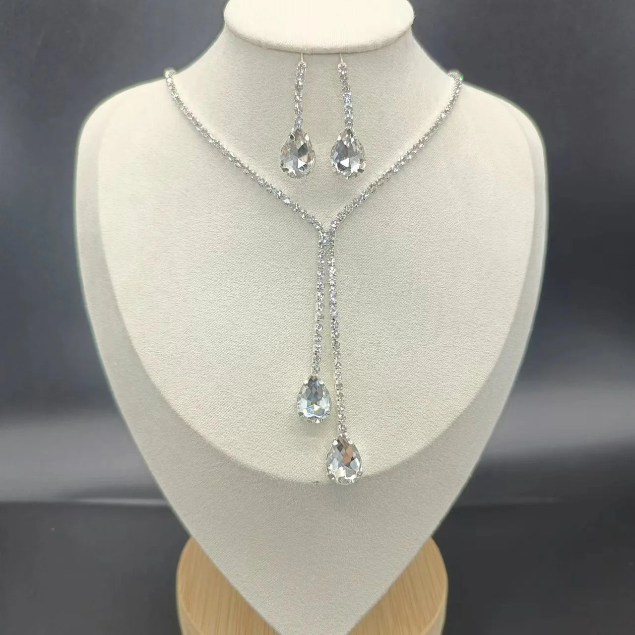 DAIHE Luxury Set-3366 Teardrop Shiny Wedding Claw Chain Dinner Set Necklace & Earring Set for Gift