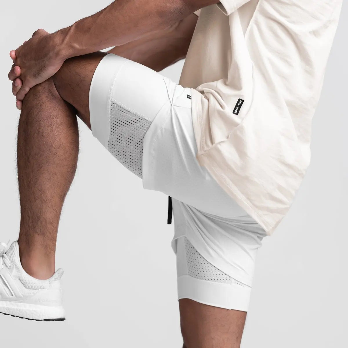 Summer Trendy Muscle Sports Shorts for Outdoor Running Deep Squat Breathable Double-layer Quick Drying Shorts for Men