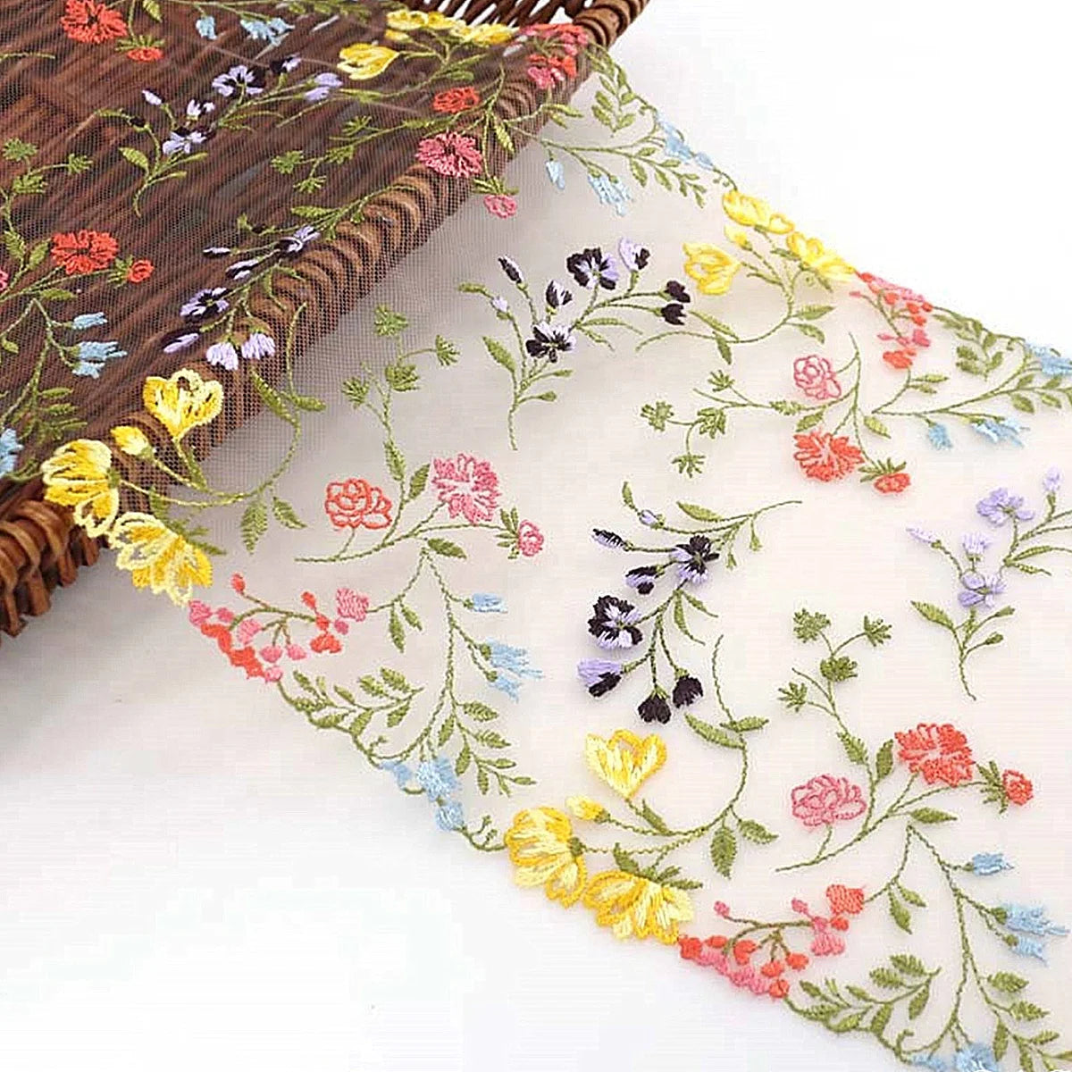 1 Yard Flowers Embroidered Floral Mesh Lace Trim Ribbon Clothes Bridal Wedding Dress Sewing DIY