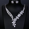 Wholesale Wedding Jewelry Shiny Bridal Jewelry Set Beautiful Blooming Flower Zircon Necklace Earrings Set for Women