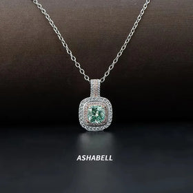 Luxurious S925 Silver Paraiba Green Moissanite Princess Square 8*8 Necklace Prong Setting for Party or Anniversary Fine Jewelry