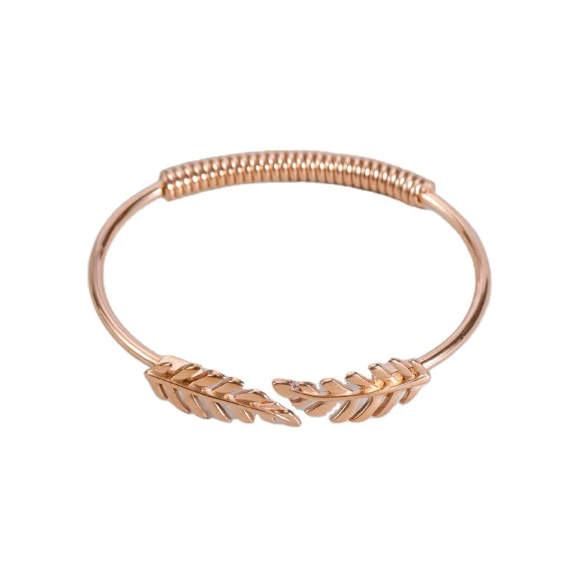 Delicate and Elegant Stainless Steel Feather 18K Gold Plated Bracelet Punk Wrist Strap Open Leaf Cuff Bracelet