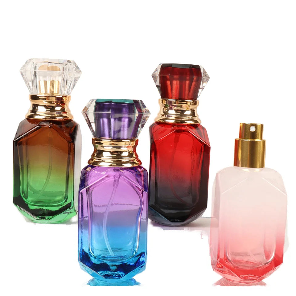 2025 Luxury Flat Crystal Glass 30ml Capacity Perfume Bottle Mini Screw Pump Gradient Colors Empty Carton Refillable Pump Sprayer