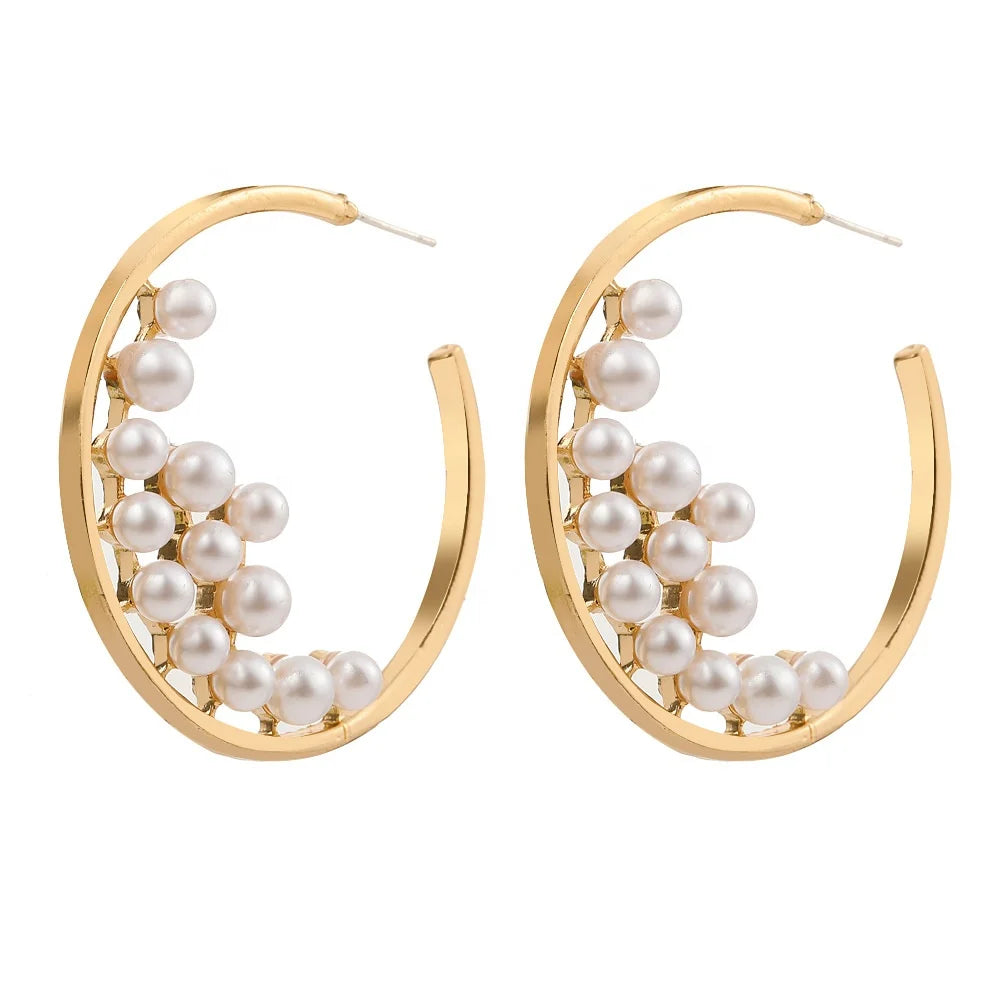 SC Fashion Gold Plated Women Earrings Creative Winding Artificial Big Pearl Hoop Earrings Personalized Beaded Pearl Earrings