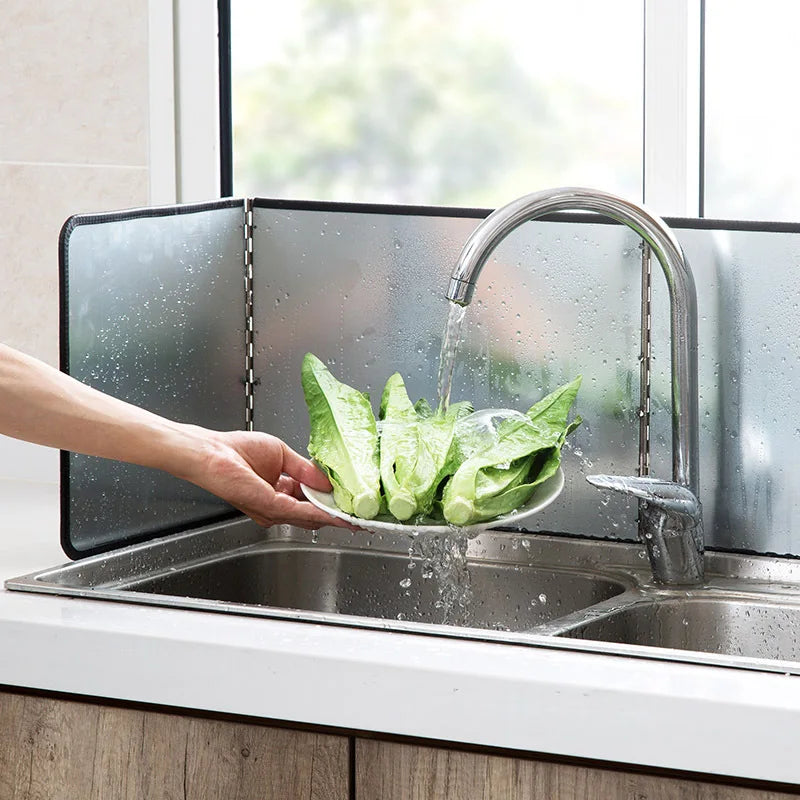 New Hot Sale Baffle Oil Splatter Guard Foldable Heat Insul Cooking Splatter Screen Aluminum Foil Oil Baffle