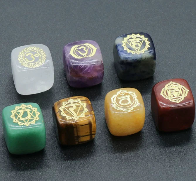 Hot Selling Square Dice Natural Stone Products Symbol Stickers 7 Chakela Stone Pieces Set for Gift Giving