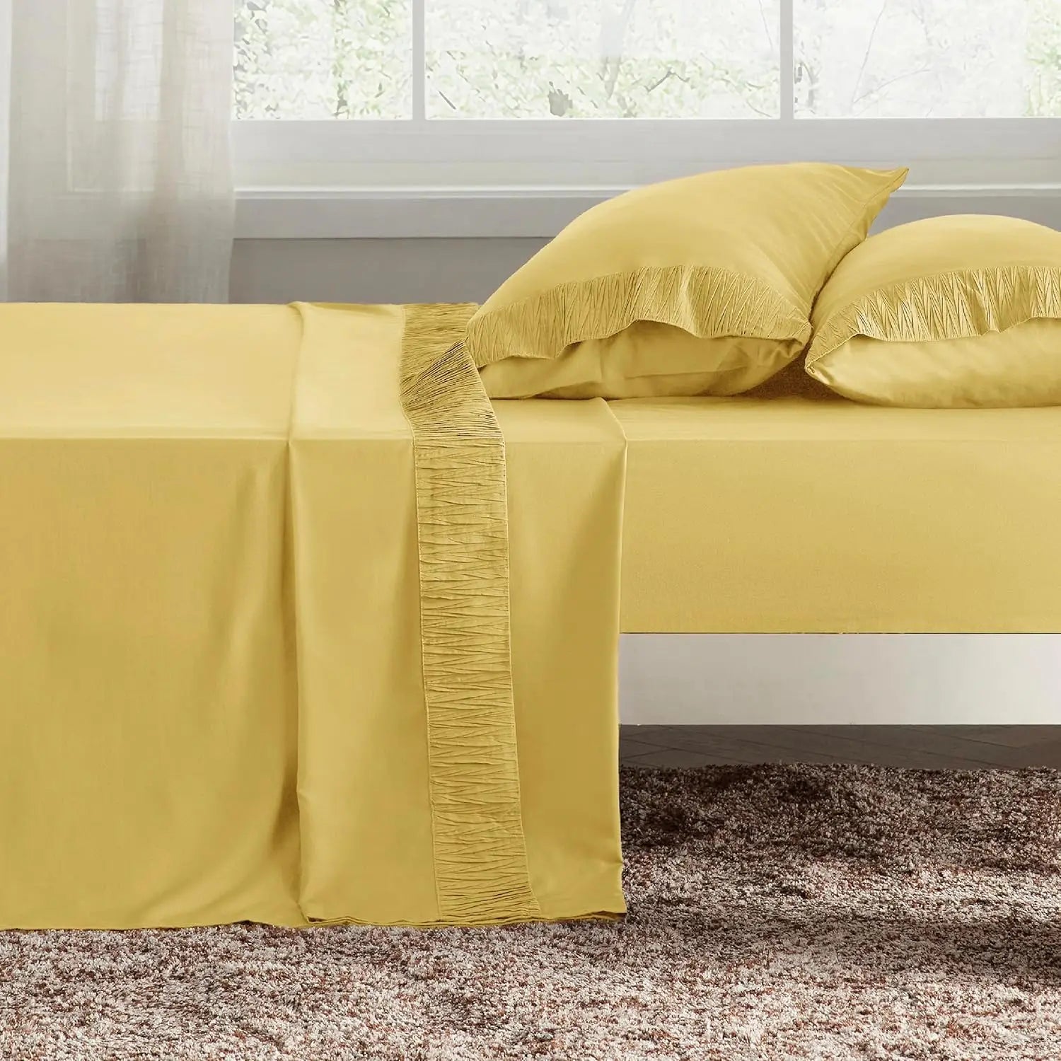 Sheet Set 4 Pieces Breathable Cooling Polyester Bedding 2 Pillow Cases 1 Flat Sheet 1 Fitted Sheet Support Customization