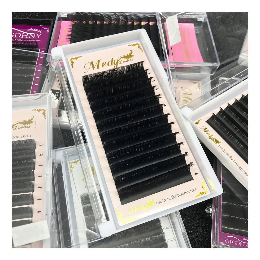 Wholesale Silk Eye Lash Extension Tray J B C CC D DD L Curl Matte Black Eyelash Extensions With Custom Logo