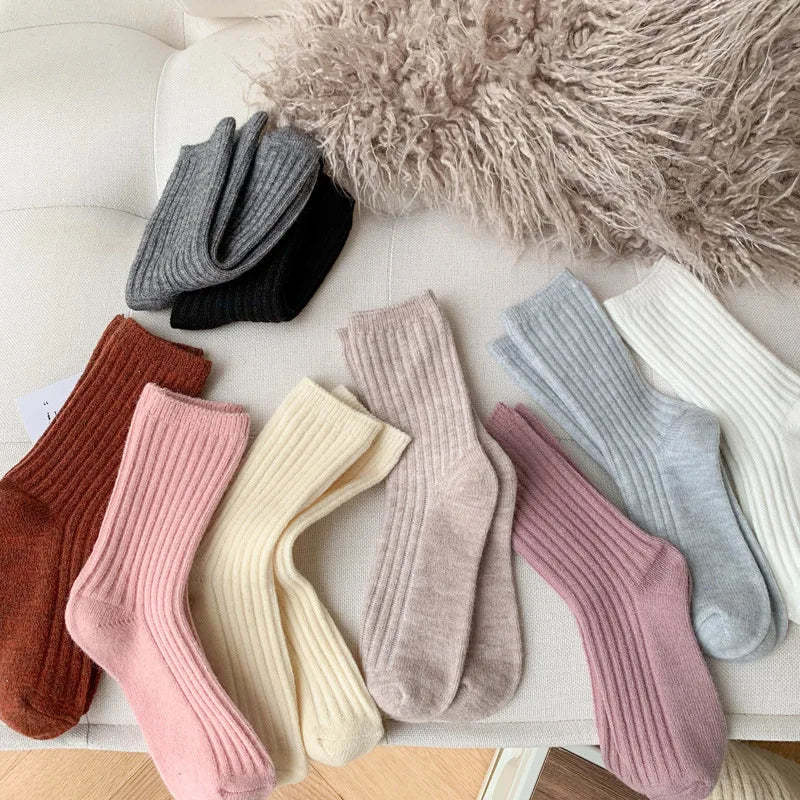 Wool Socks Women's Winter Mid-calf Socks Thickened Warm Japanese Solid Color Cashmere Crew Socks Ins Trendy