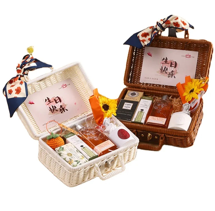 2024 Wedding Companion Gift Set Includes Tea Honey Spoon Cup Hand Cream Soap Dried Flower Perfume Promotional Business Gifts