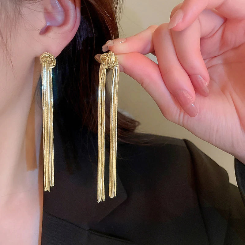New Fashion Personality Cold Wind Brass Plated 24k Gold Plated Knotted Long Tassel Earrings Women