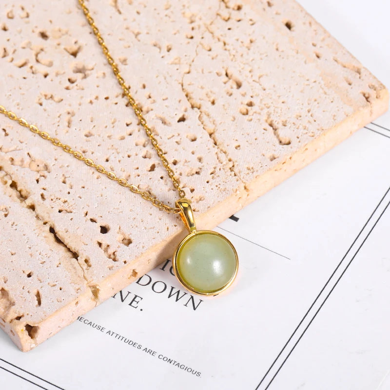 Women's Elegant Matte Jewelry 18K Gold Plated Stainless Steel Jewelry Round Green Aventurine Natural Gem Pendant Necklace