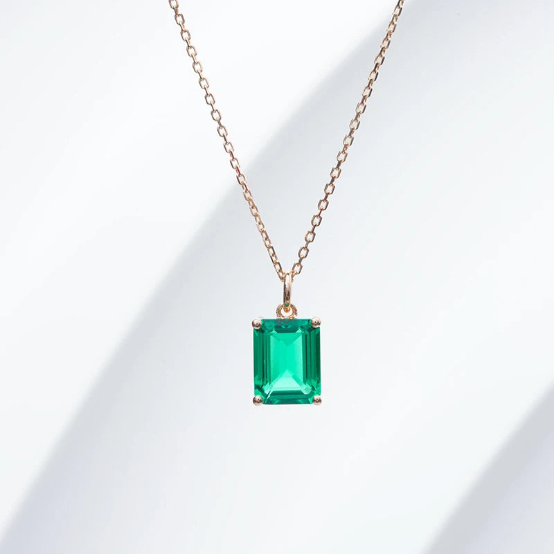 Hot Sale Emerald Cut Jewelry Lab Grown Columbia Emerald Color Gemstone Prongs Necklace
