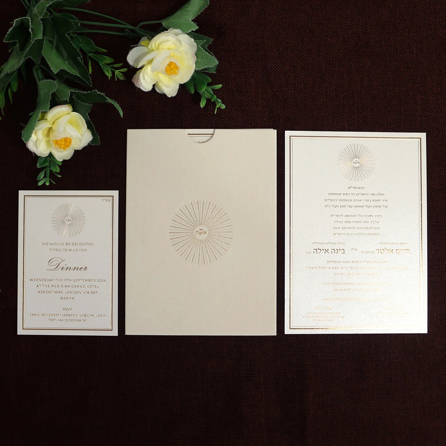 Simple Design Pearlescent Beige White Wedding Invitation Paper Card with Gold Foil Detail/RSVP Cards and Custom Pocket