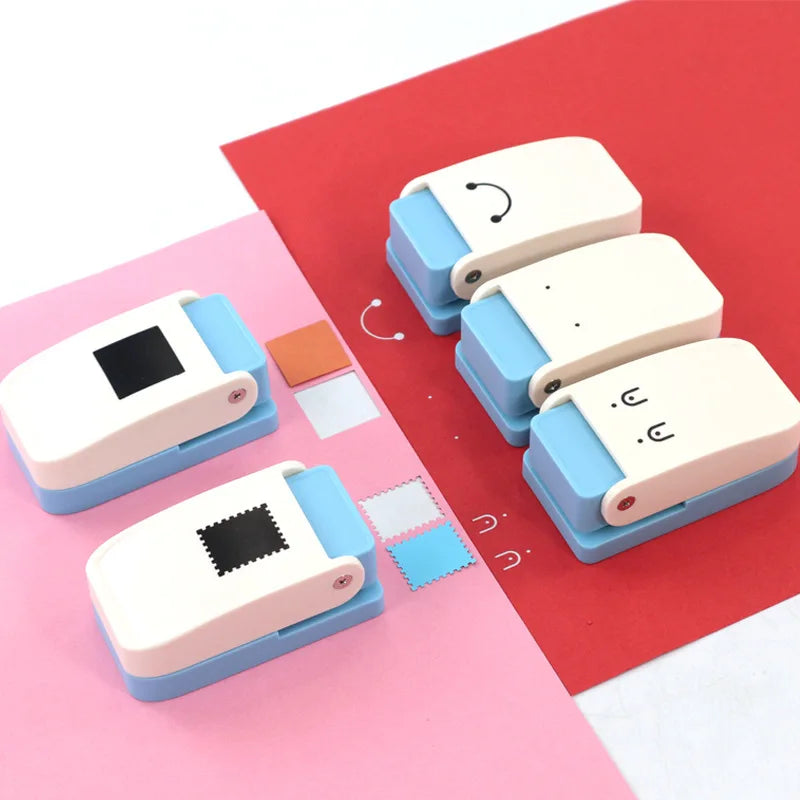 Keychain Embossing Tool Handmade Square DIY Smiley Pattern Puncher Children's Educational Toy Model 5810 Card Mounting Wholesale