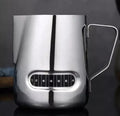 New Product 20 OZ Celsius Thermometer Measurement Coffee Pitcher Stainless Steel Frothing Jug Milk Pitcher with Thermometer