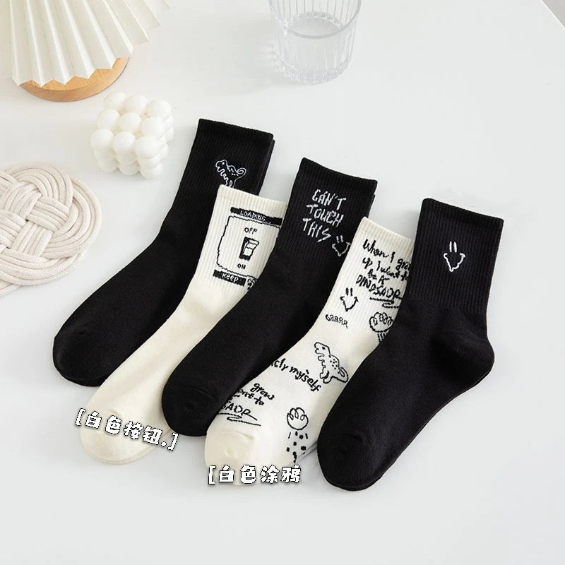 Versatile Trendy Student Mid-calf Cotton Socks Black White Autumn Winter Women's Embroidered Comic Pattern Dinosaur Long Socks