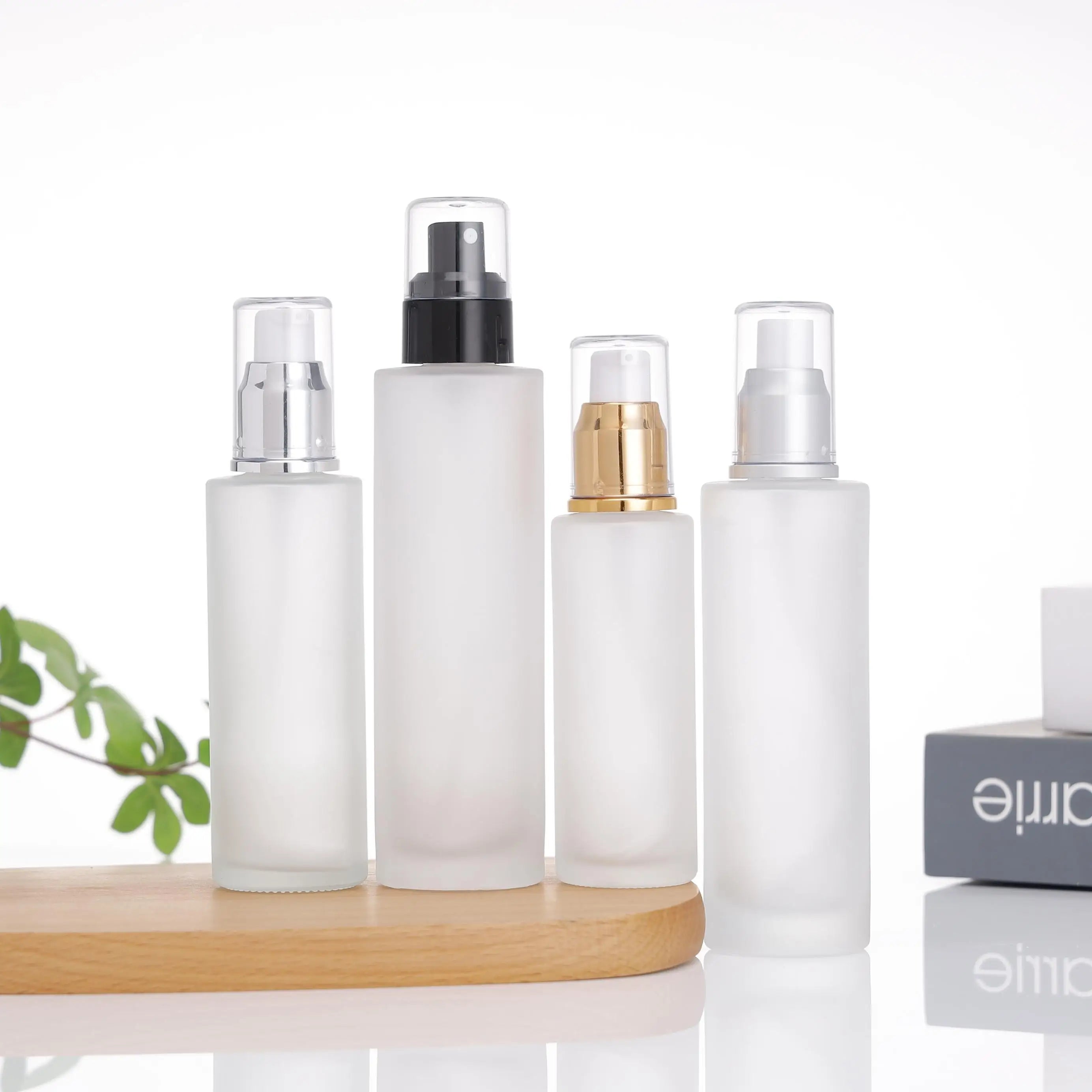 Hot Sale Cosmetic Packaging Frost Glass Spray Lotion Bottle 20ml 30ml 50ml 60ml 80ml 100ml