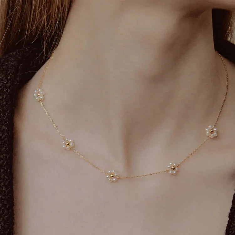 SC Fashion Stainless Steel Daisy Choker Necklace Jewelry Korean Dainty Freshwater Pearl Beaded Flower Necklace Gifts for Women