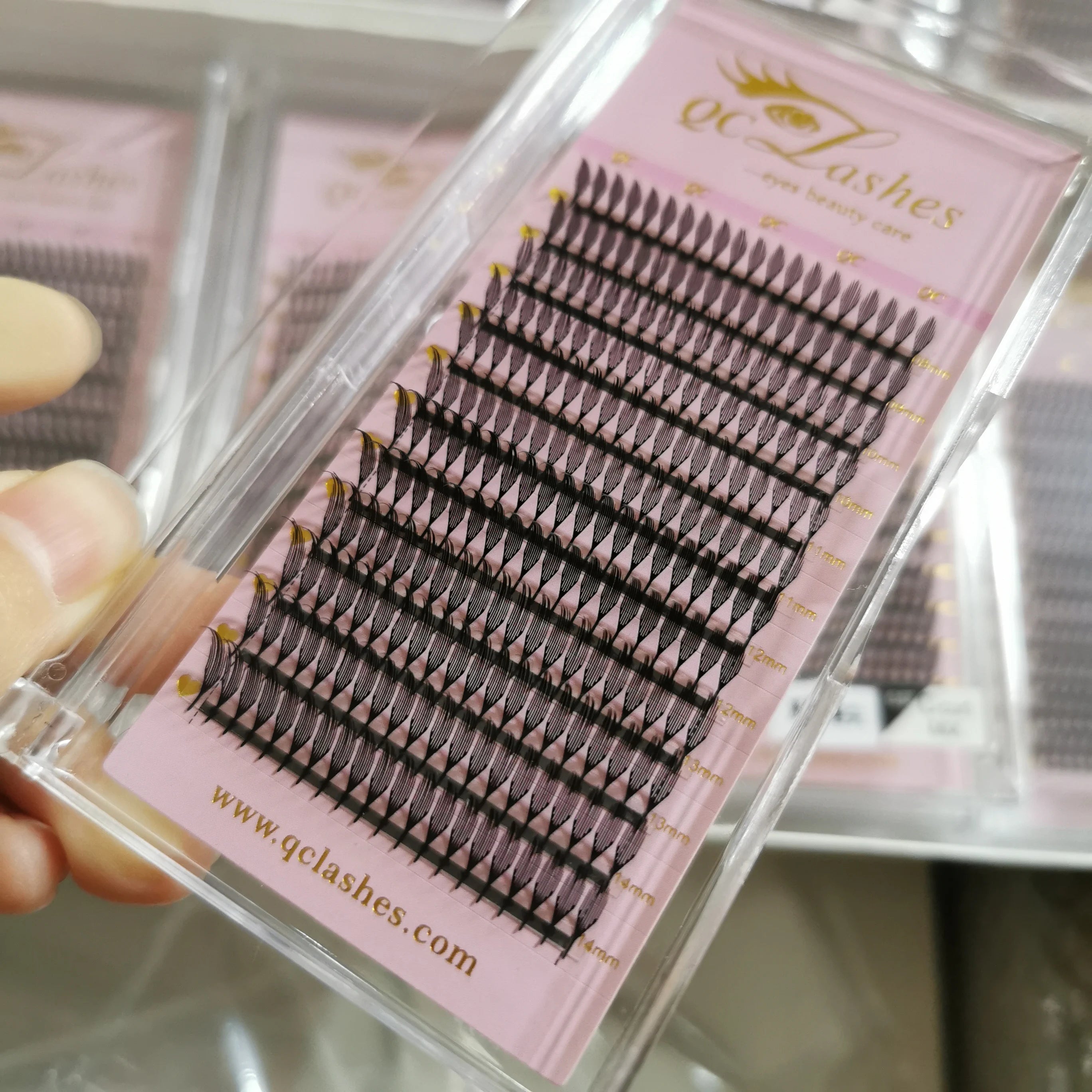 New Arrive Matte Black Individual Comic Tower Tips Super Soft Eyelash Extension Fluffy Soft Comic Spire Eyelash Extension