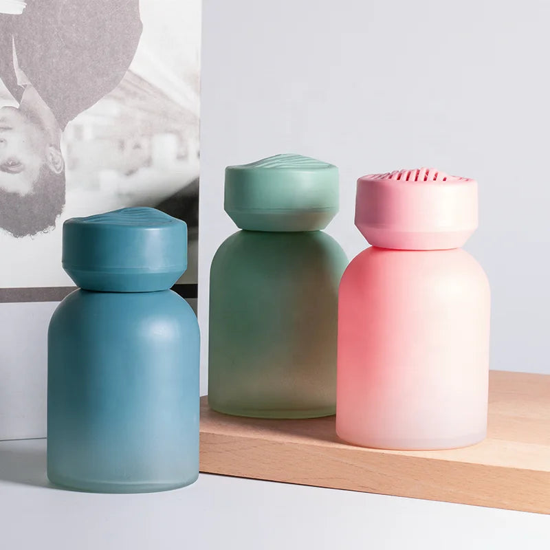 Matte Finish Glass Gradient Color Screw Cap 120ml 140ml Round Car Mounted Aromatherapy Bottle Without Stick