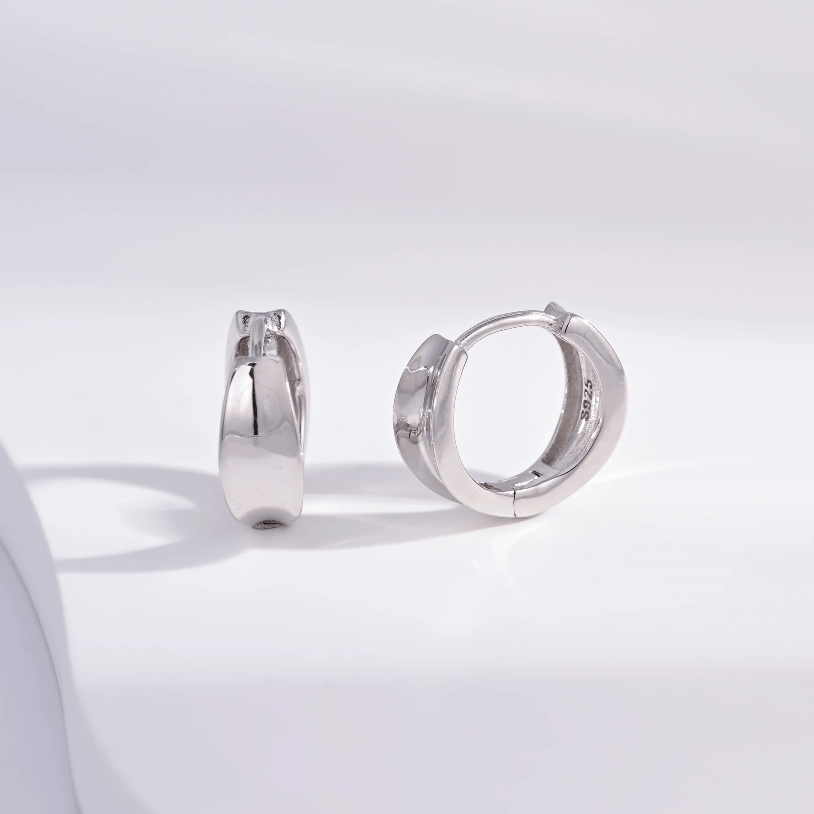 Wholesale Earrings Jewelry Rhodium Plated Round Plain Huggie 925 Sterling Silver Fine Jewelry Earrings