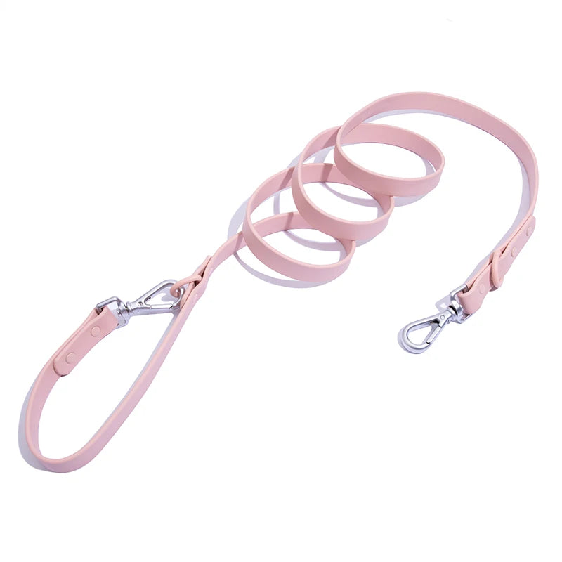 Custom-Made Luxury Dog Leash Waterproof PVC Strap with Metal Rubber-coated Hook Buckle 3.5mm Riveted Nylon Construction