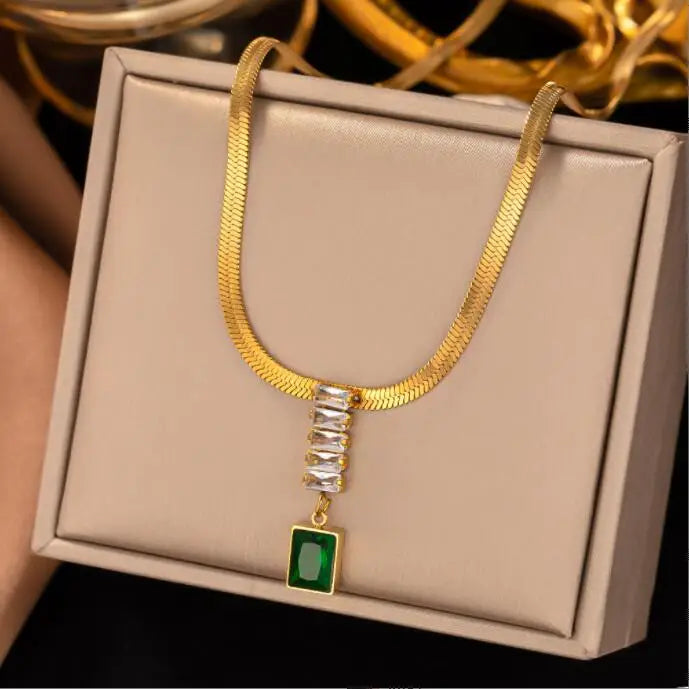 Stainless Steel Snake Bone Chain 18K Gold Zircon Necklace for Women Fashion Girls Clavicle Chain Gold Flower Vintage Men Jewelry